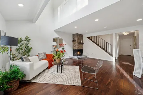 31 Corte Mesa Drive, San Rafael, CA 94901 - MLS#: 325013965