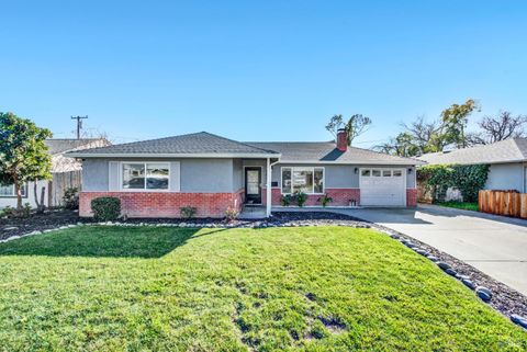 Photo of 1837 Vermont Street, Fairfield, CA 94533 (MLS # 326008819)