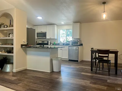 MLS: 325033606