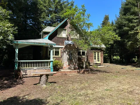MLS: 325040514