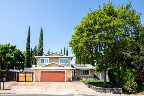 Featured picture for the property 325028826