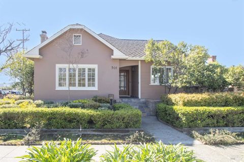 Photo of 501 5th Avenue, San Rafael, CA 94901 (MLS # 326016564)