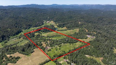 Photo of 12760 Green Valley Road, Sebastopol, CA 95472 (MLS # 325087385)
