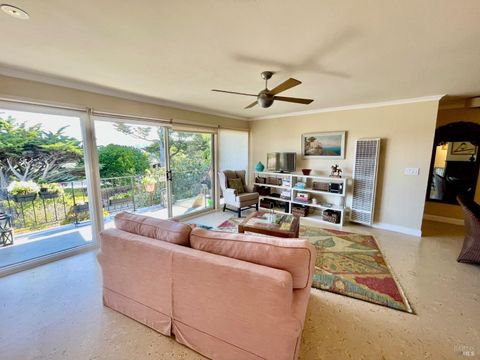 Photo of 370 Eden Roc Drive, Sausalito, CA 94965 (MLS # 325079077)