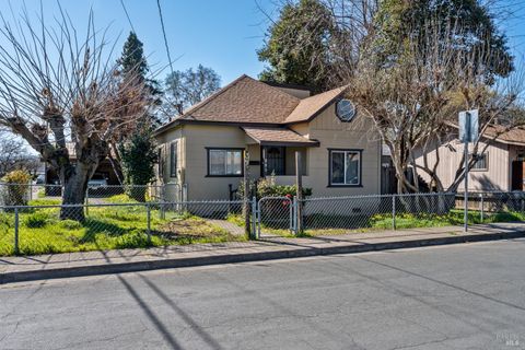Photo of 221 Ford Street, Ukiah, CA 95482 (MLS # 326018739)