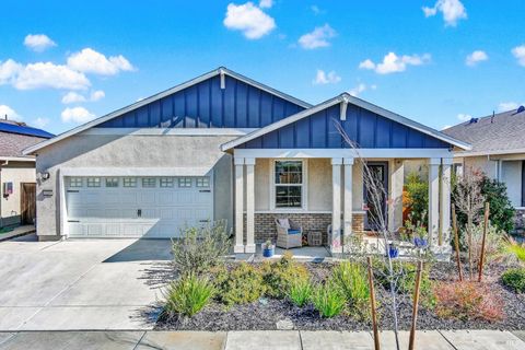 Photo of 2258 Park Place, Rio Vista, CA 94571 (MLS # 325014566)