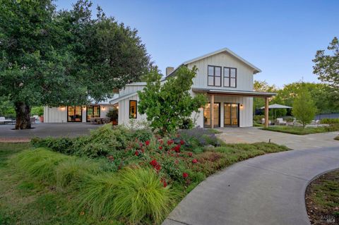 Photo of 1129 Dealy Lane, Napa, CA 94559 (MLS # 326021290)