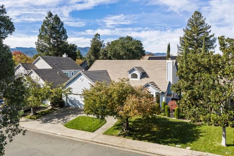Photo of 629 Barcelona Drive, Sonoma, CA 95476 (MLS # 325081267)