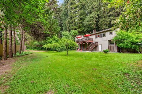 Photo of 10680 Old River Road, Forestville, CA 95436 (MLS # 325029357)
