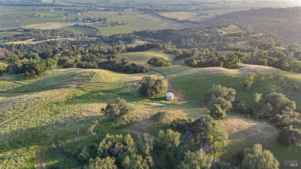 21350 RIVER RD, GEYSERVILLE, CA 95441 - Image 2e26cdb475a3ebe5dcd0d7e2e5fd7271/1127706682