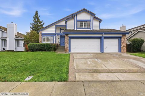Photo of 1121 Willow Lane, Fairfield, CA 94533 (MLS # 326012608)