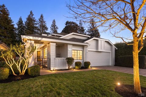 Photo of 229 S Temelec Circle, Sonoma, CA 95476 (MLS # 326005823)