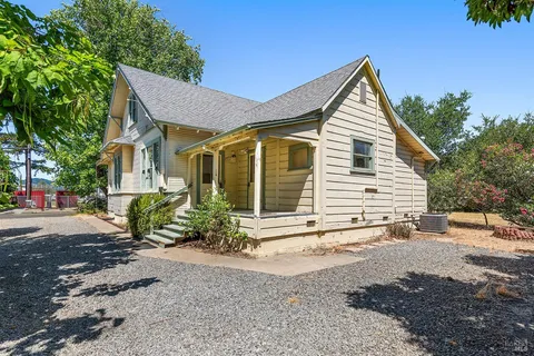 1010 University Street, Healdsburg, CA 95448 - MLS#: 325006654
