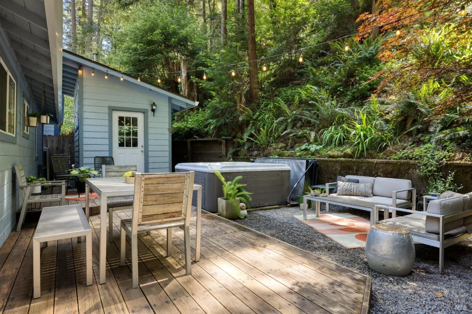Guerneville, California 95446, United States, 2 Bedrooms Bedrooms, ,1 BathroomBathrooms,Residential,Active,130220
