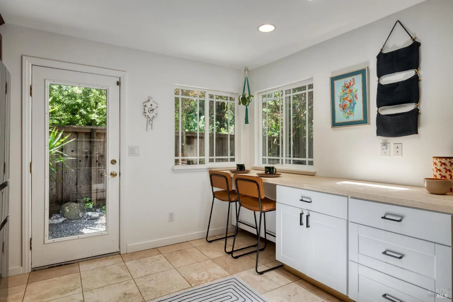 Guerneville, California 95446, United States, 2 Bedrooms Bedrooms, ,1 BathroomBathrooms,Residential,Active,130220