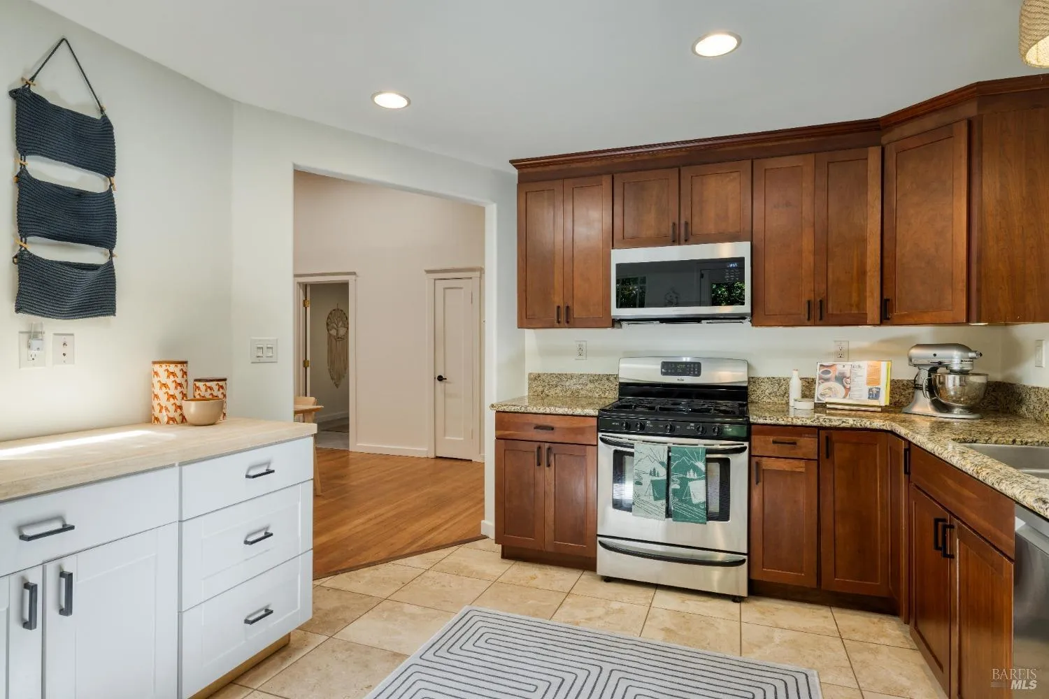 Guerneville, California 95446, United States, 2 Bedrooms Bedrooms, ,1 BathroomBathrooms,Residential,Active,130220