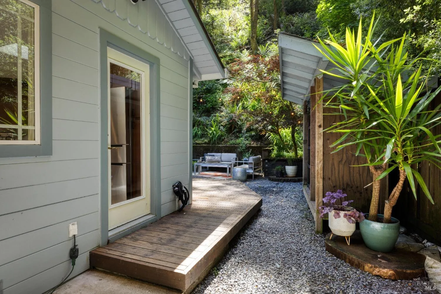 Guerneville, California 95446, United States, 2 Bedrooms Bedrooms, ,1 BathroomBathrooms,Residential,Active,130220