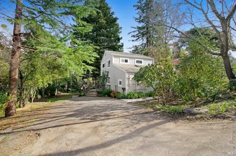 361 Neva Street, Sebastopol, CA 95472 - #: 325029475