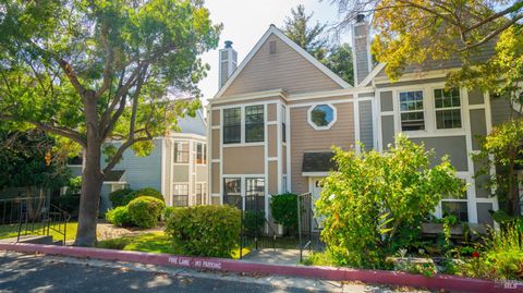 Photo of 777 Military E, Benicia, CA 94510 (MLS # 325081349)