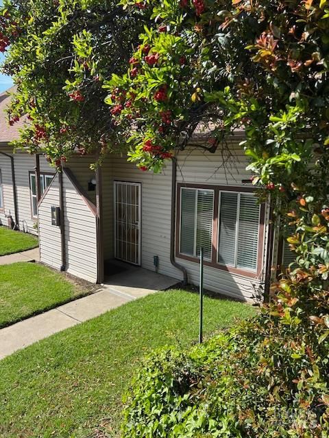 Photo of 631 Military Drive E, Benicia, CA 94510 (MLS # 326016642)