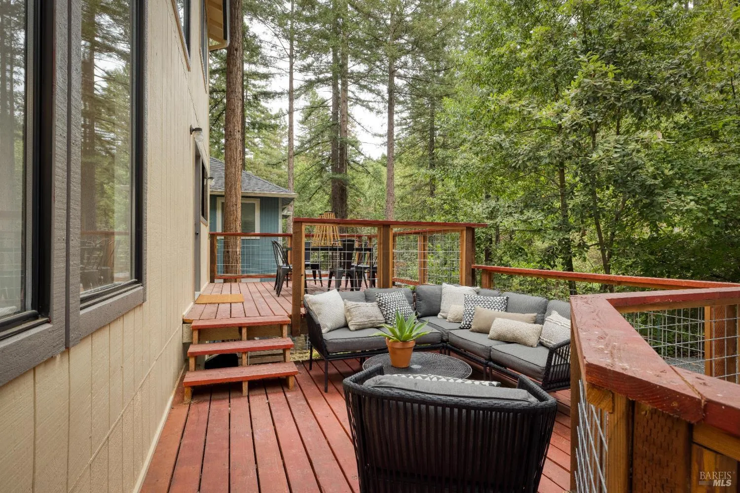 Guerneville, California 95446, United States, 4 Bedrooms Bedrooms, ,4 BathroomsBathrooms,Residential,Active,177386