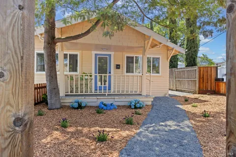 808 Bennett valley Road, Santa Rosa, CA 95404 - MLS#: 325036175