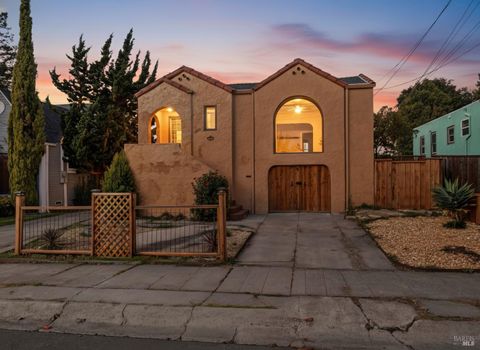 Photo of 1322 Alabama Street, Vallejo, CA 94590 (MLS # 325091103)