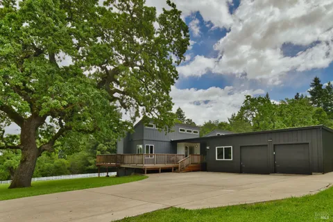 MLS: 325006420