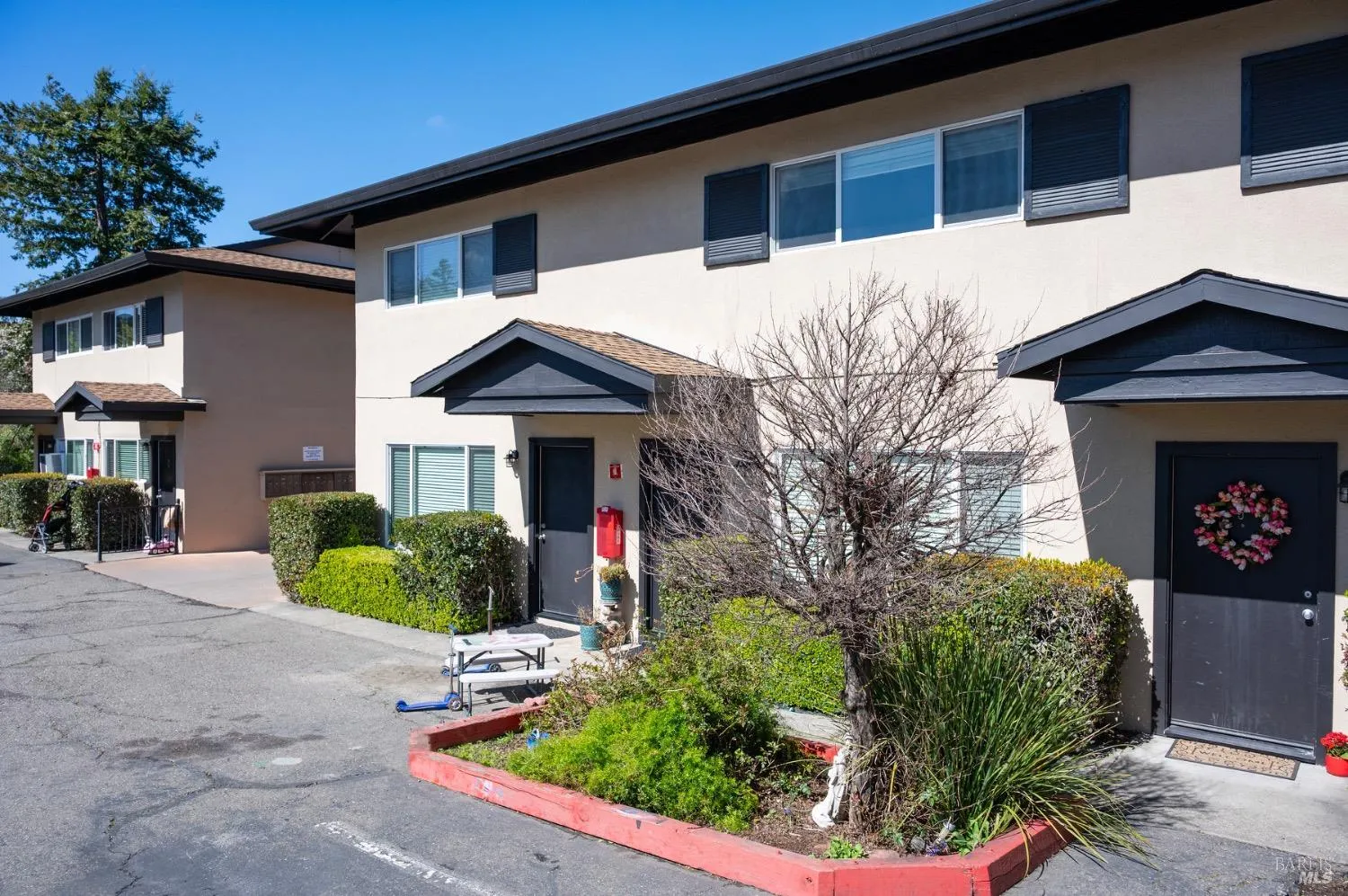 Novato, California 94945, United States, ,Residential,Active,92718