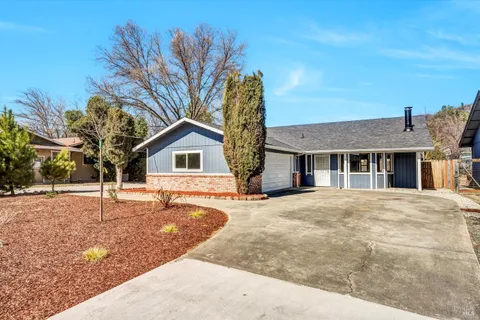 MLS: 325018381