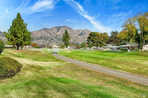 350 Oak Leaf Circle, Santa Rosa, CA 95409 - MLS#: 325022460