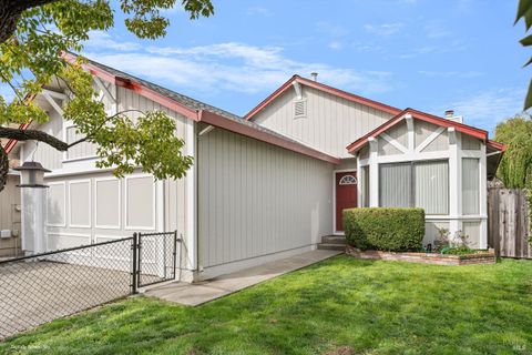 Photo of 7761 Montero Drive, Rohnert Park, CA 94928 (MLS # 326013658)