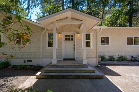 Photo of 1607 Foothill Boulevard, Calistoga, CA 94515 (MLS # 325068506)