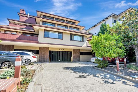 Photo of 820 Mission Avenue #7, San Rafael, CA 94901 (MLS # 326001749)