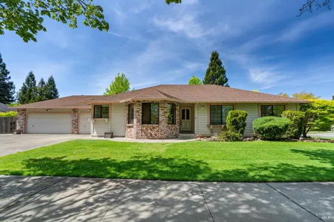 MLS: 325038095