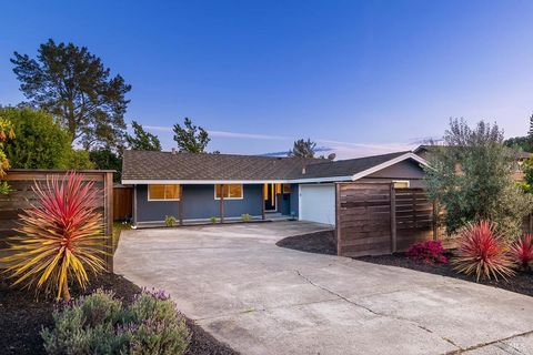 Photo of 232 San Carlos Way, Novato, CA 94945 (MLS # 326015791)