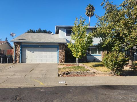 Photo of 518 Blue Wing Drive, Suisun City, CA 94585 (MLS # 325085370)