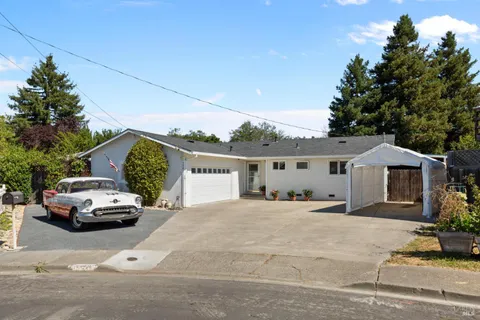 530 Anson Court, Rohnert Park, CA 94928 - #: 325079013