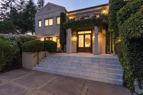 Photo of 145 Canyon Court, Napa, CA 94558 (MLS # 325078229)