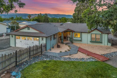 4400 Oak Avenue, Lakeport, CA 95453 - MLS#: 325014943
