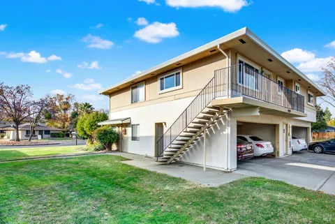 1949 Northwood Drive Unit 4, Vacaville, CA 95687 - MLS#: 324094371