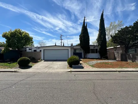 1207 E Tennessee Street, Fairfield, CA 94533 - MLS#: 325031545