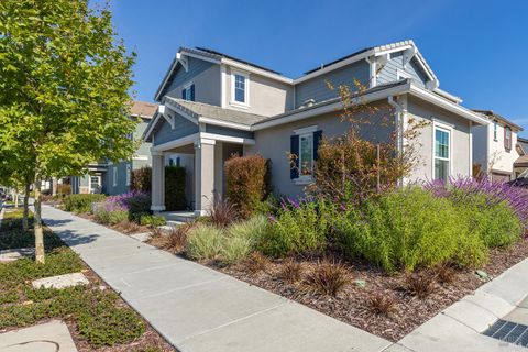 Photo of 6092 Oak Leaf Place, Rohnert Park, CA 94928 (MLS # 325095761)