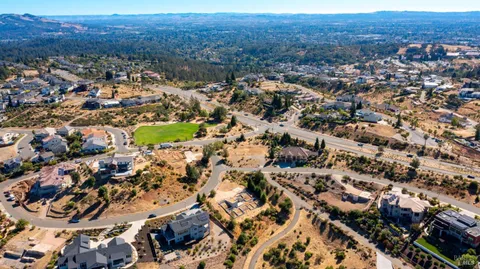 MLS: 324071570