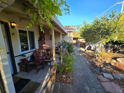 Photo of 53 Mercury Avenue, Tiburon, CA 94920 (MLS # 325092071)