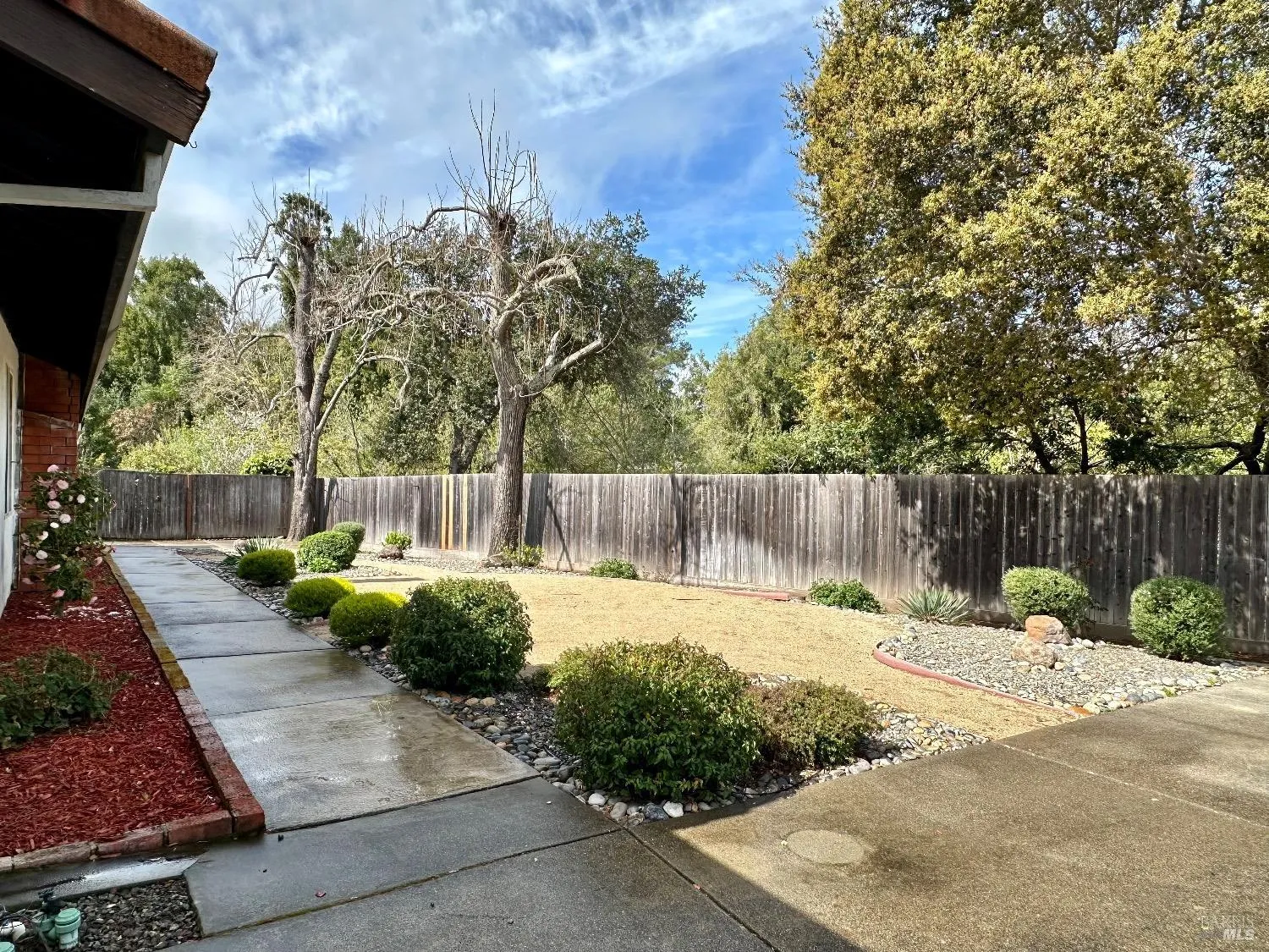 Novato, California 94947, United States, 4 Bedrooms Bedrooms, ,2 BathroomsBathrooms,Residential,Pending,89293