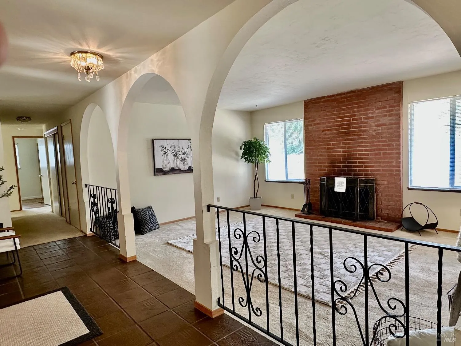 Novato, California 94947, United States, 4 Bedrooms Bedrooms, ,2 BathroomsBathrooms,Residential,Pending,89293