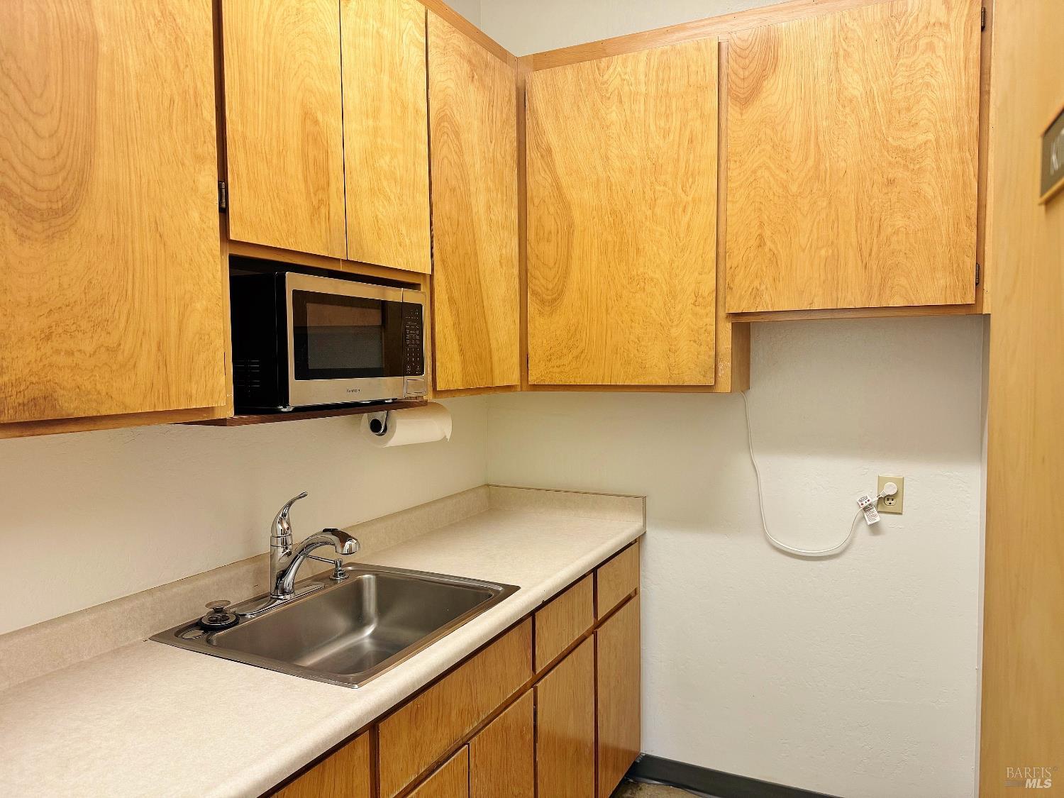 14 Commercial Boulevard Unit: #131 &