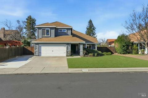 Photo of 708 Owl Drive, Vacaville, CA 95687 (MLS # 326012537)