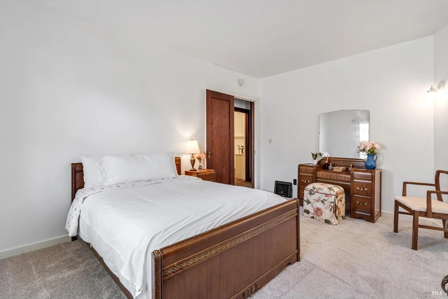 Napa, California 94559, United States, 2 Bedrooms Bedrooms, ,1 BathroomBathrooms,Residential,Pending,123865